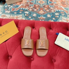 Louis Vuitton Slippers